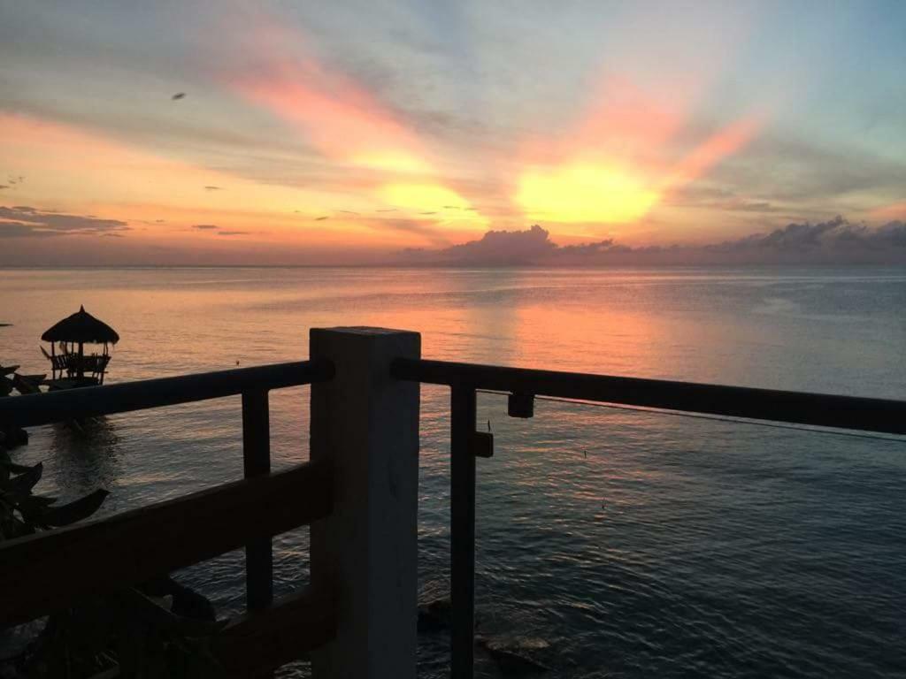 La Bella Beach House Boljoon Ngoại thất bức ảnh